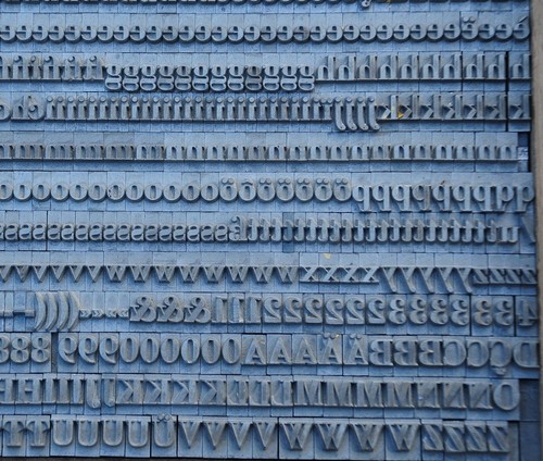 Bodoni 24p antiqua - hf,