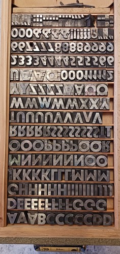 Punkt erbar grotesk fett - punkt,